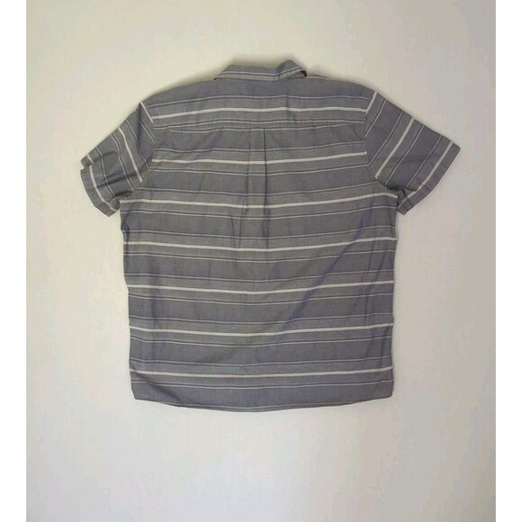 Patagonia Fezzman ? Men's Striped Short Sleeve Button Up Shirt Size 2XL Gray - Picture 5 of 9